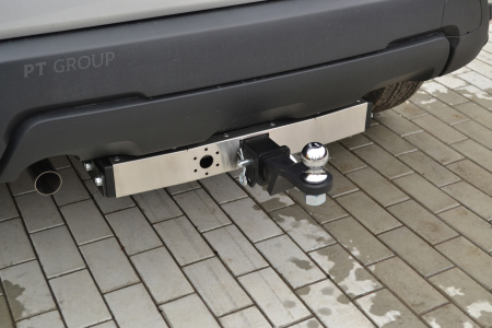 Фаркоп RDU-21-991124.00 PT Group /съёмный квадрат/ с НЕРЖ накладкой Renault Duster 2021- от магазина ФаркопРос